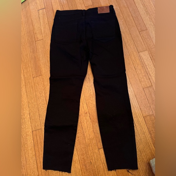 NWT J. Crew Lookout High Rise Skinny Jean with holes on knees - Picture 5 of 10